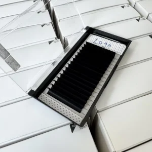 Custom Logo High Density Lash Tray Pointy Base Individual Lash Extensions for High end Beauty Studios and Artists