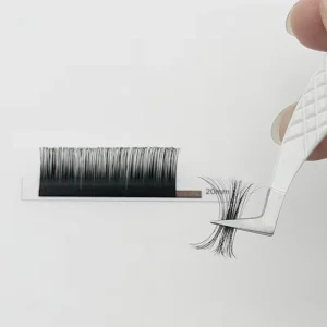 Customize Eyelash Extension Natural Looking Soft Volume Effect From Quality Materials to Beautiful Lashes