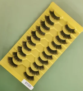 Customized logo 10mm Small Short Half Lashes Wispy Lash 3D cat Eyelashes With Nude Packaging