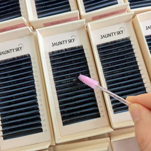 Factory Price Matte Black Lash Tray Soft Mega Volume Cashmere Eyelash 0.03 05 07 Private Label 5-25mm Eyelash Extensions