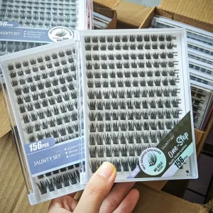 Factory Price Self Adhesive Cluster Segment Lash Long Lasting Double Glue Striped DIY Lash Kit Press on Eyelashes No Glue Needed