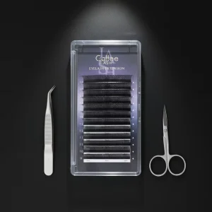 Gollee YY High Quality PBT Material Full Volume Natural Lashes Handmade Cruelty Free Vegan Easy to Fan OEM ODM Supported