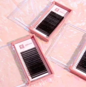 Lami Multi Style Eyelash Natural Looking Eyelashes