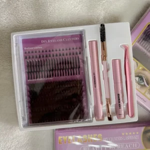 Lashes Clusters Kit Bottom Lashes with Spikes 14-20mm Cluster Eyelash Extensions Kit D Curl Volume DIY Individual Strips Lashes