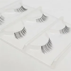 South Korea Singapore Japan Natural Charming Corner Half Eyelash 12mm Clear Band Cateye 3D False Eyelashes Reusable Cruelty Free