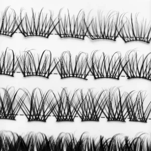 YIERNUO Cluster Lashes with True Curved Ultra Thin Lash Band Invisible Smooth Root Non Poking Lightweight Individual Lashes Kit