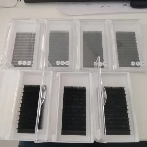 有现货，哑光黑色，厚实，纯素，无残忍，手工制作，合成毛假睫毛